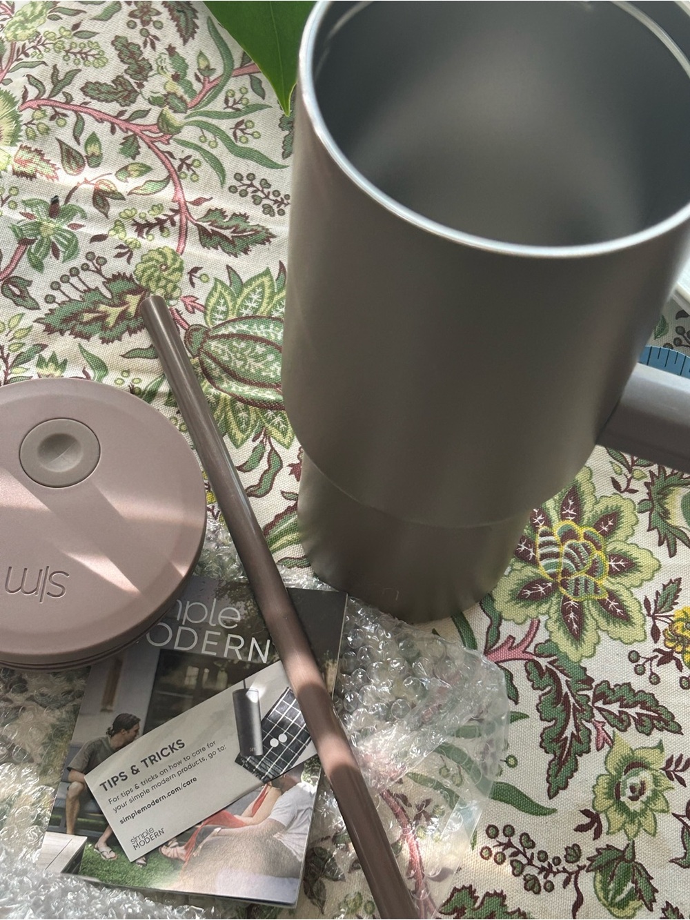 Simple Modern 30 oz Stainless steel travel mug